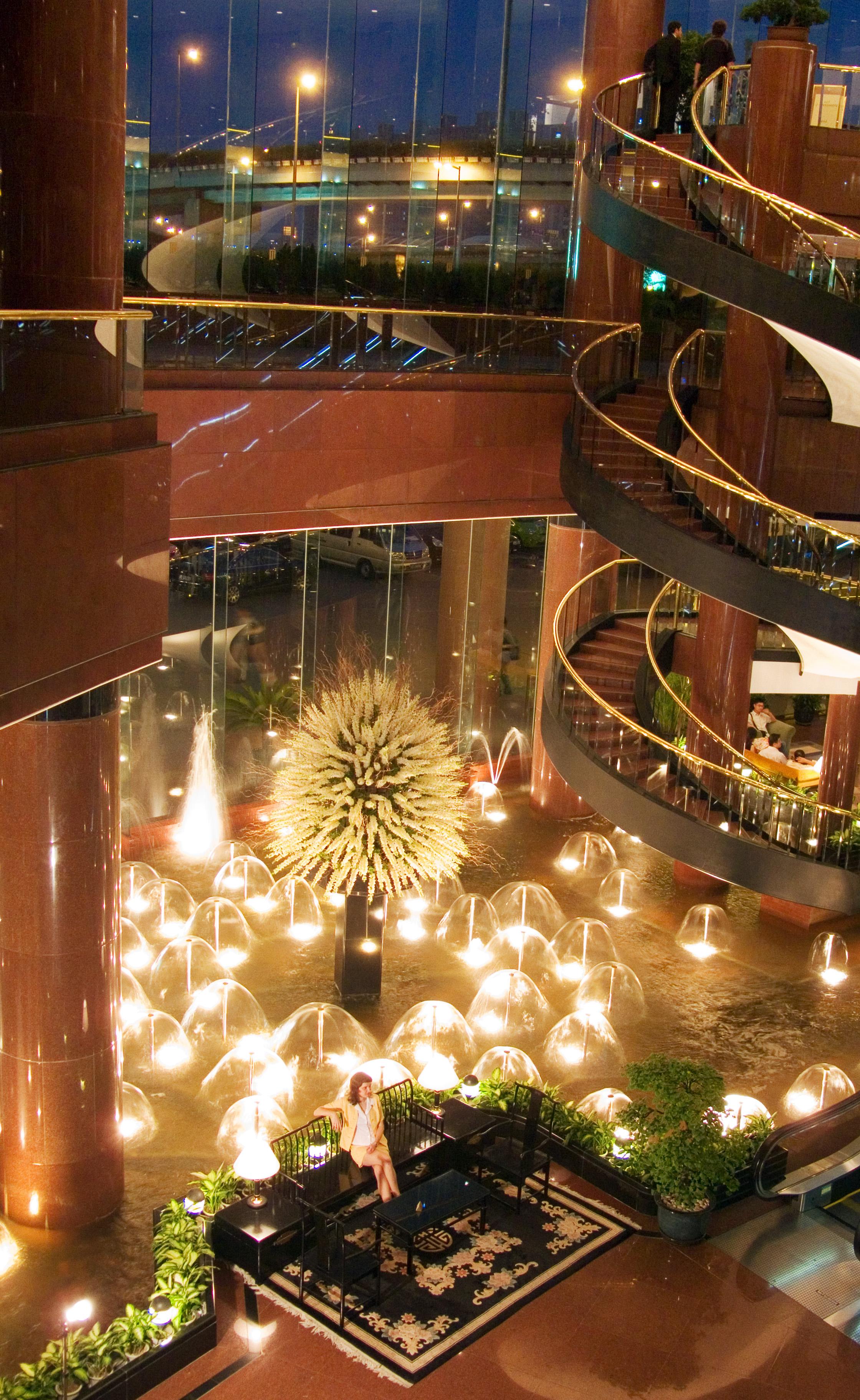 Hua Ting Hotel And Towers Xangai Exterior foto